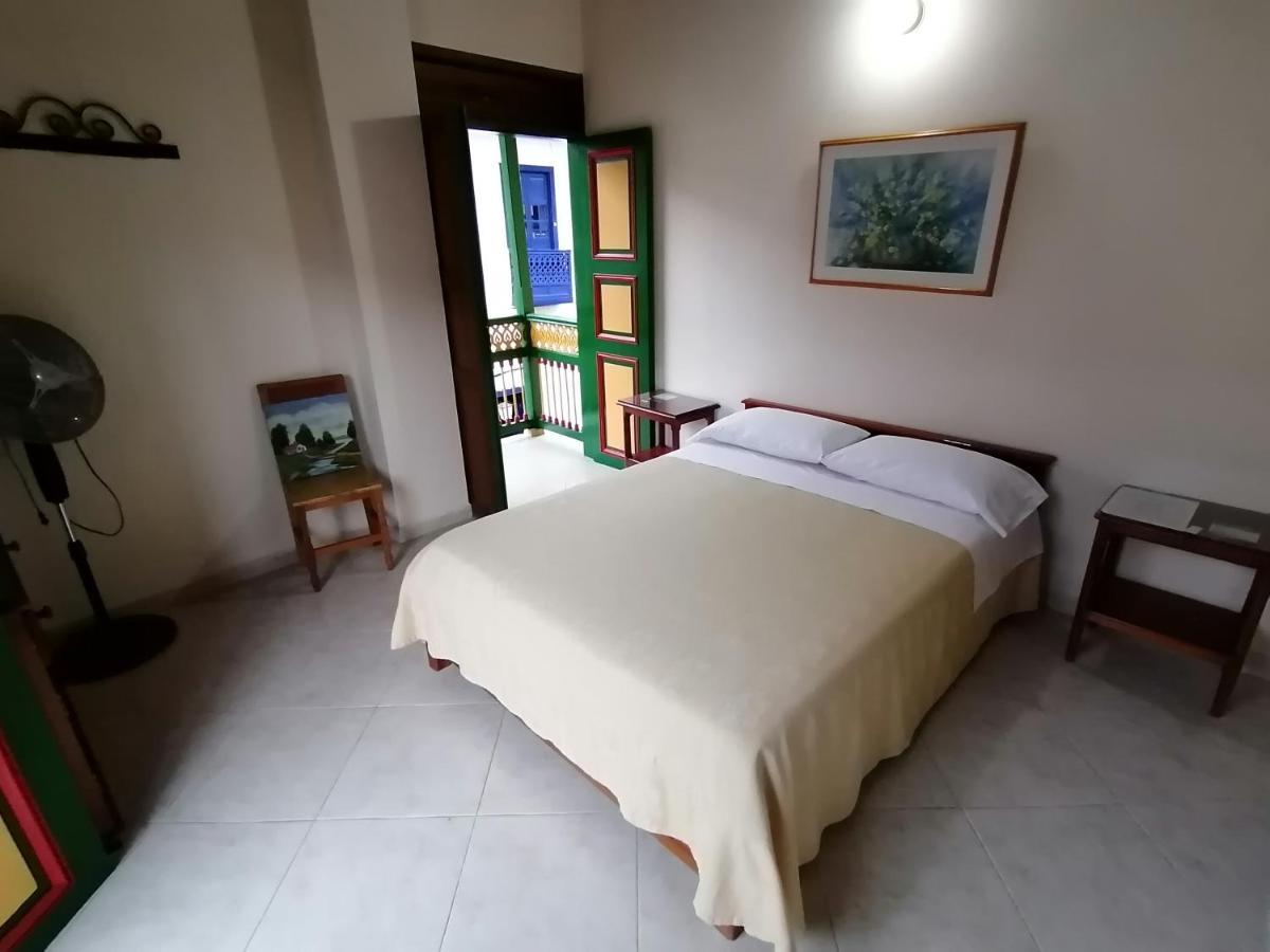 Balcones Del Parque Hotel