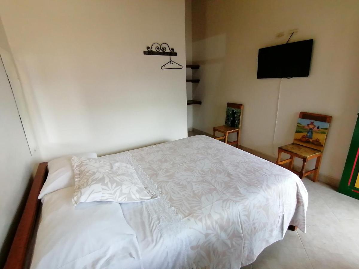 Hotel Balcones Del Parque Jardin